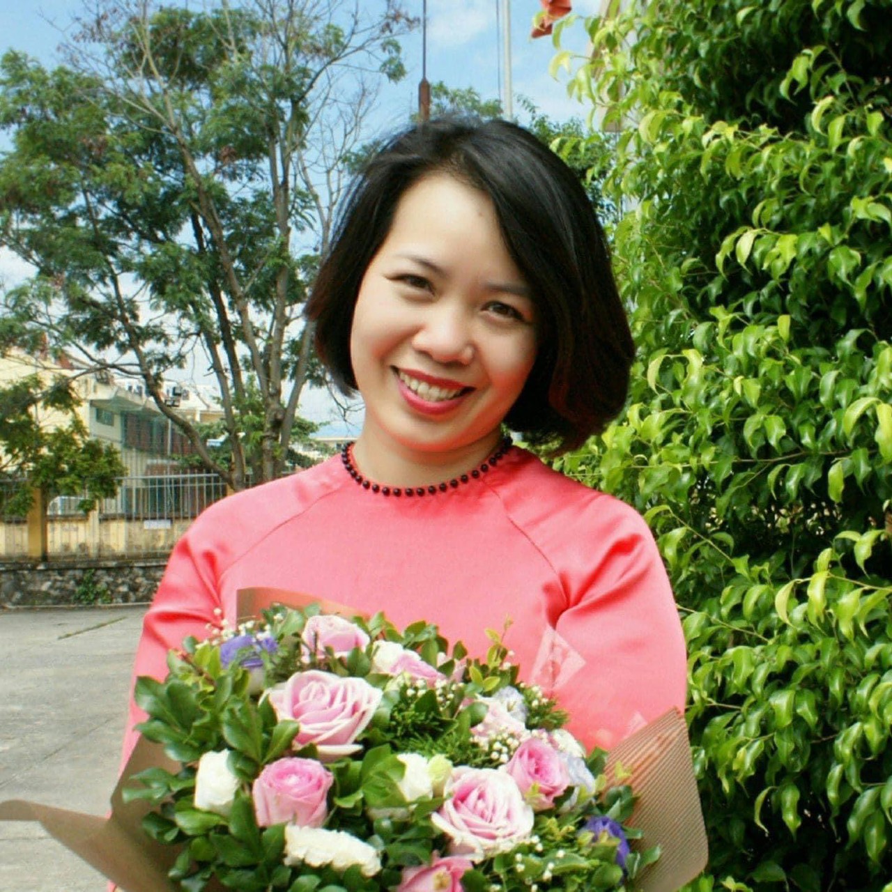 “Chị Nguyễn Thuý Vân: Chia Sẻ Hành Trình Khởi Nghiệp Truyền Cảm Hứng Kinh Doanh Online”